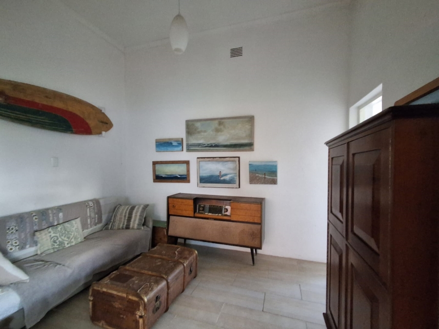 6 Bedroom Property for Sale in Stilbaai Wes Western Cape